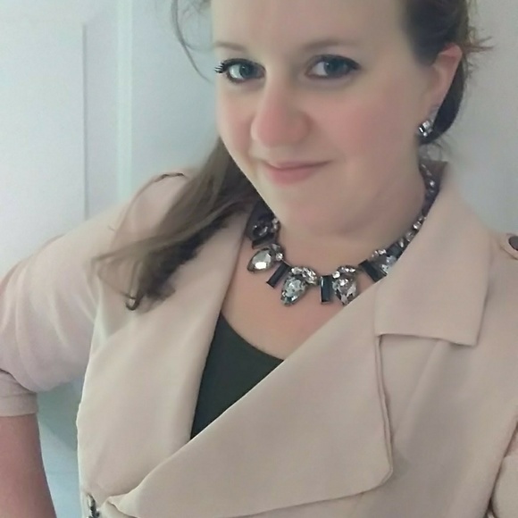 Meet your Posher, Diana - Picture 6 of 7